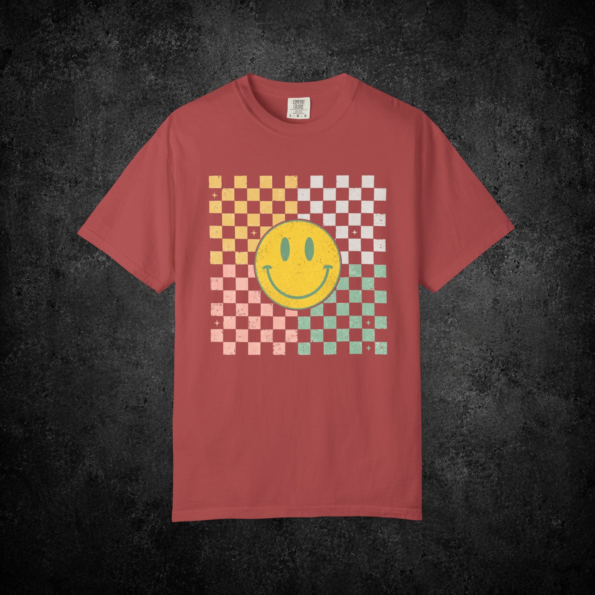 Vintage Smiley Flower Shirt, Retro Checkerboard Comfort Colors® Tee, Boho Graphic T-Shirt, Happy Face Gift for Women