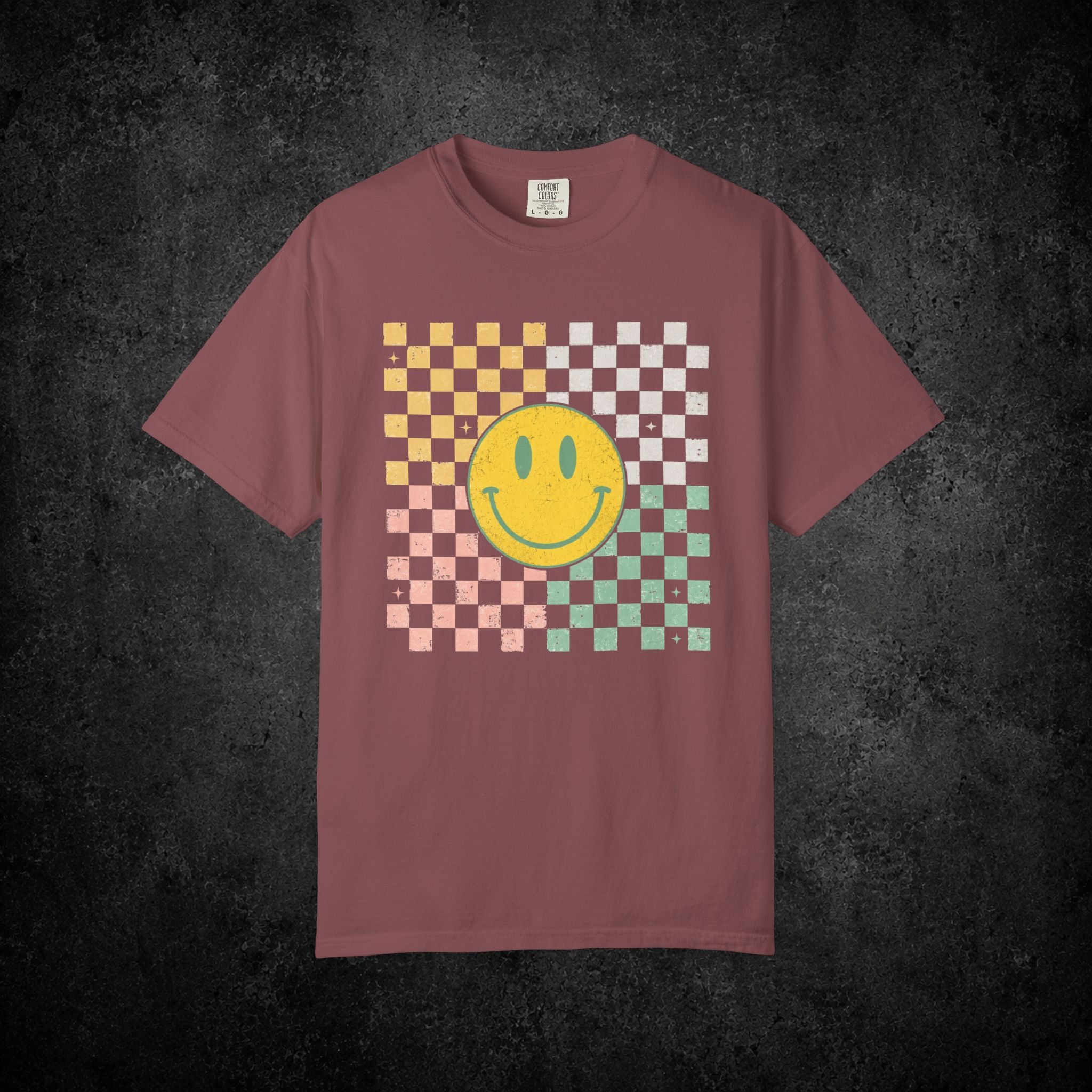 Vintage Smiley Flower Shirt, Retro Checkerboard Comfort Colors® Tee, Boho Graphic T-Shirt, Happy Face Gift for Women